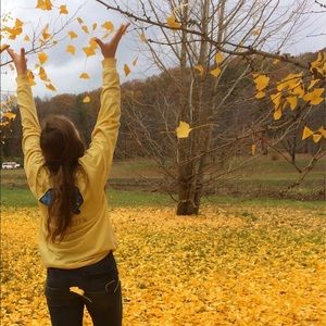 Meet your Posher, Julia