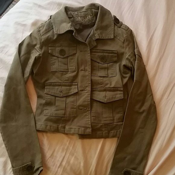 Jacket - Picture 2 of 3