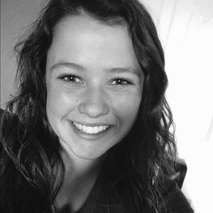 Meet your Posher, Hailey