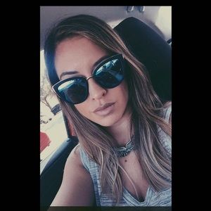 Meet your Posher, Stephany