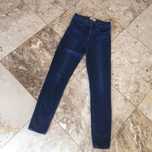 Paige Hoxton ankle size 26
