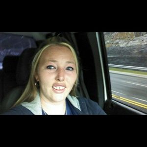 Meet your Posher, Crystal