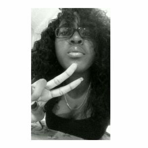 Meet your Posher, Nîýāh