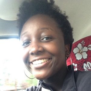 Meet your Posher, Alexus