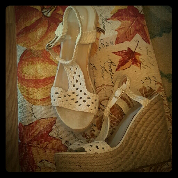 Crochet platform wedges