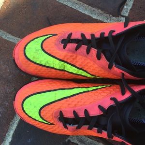 Nike brand turf shows for women