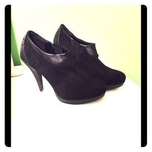 IMPO high heeled bootie