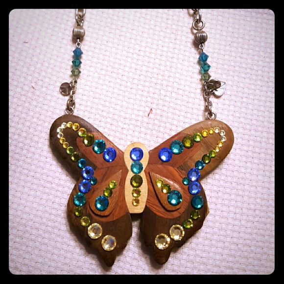 Tarina Tarantino wooden butterfly necklace
