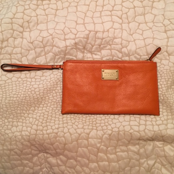 Michael Kors wristlet