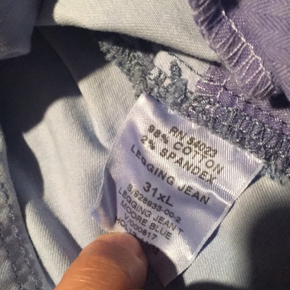 Gap Skinny Sky Blue wash 1969 Jeans - Picture 3 of 3