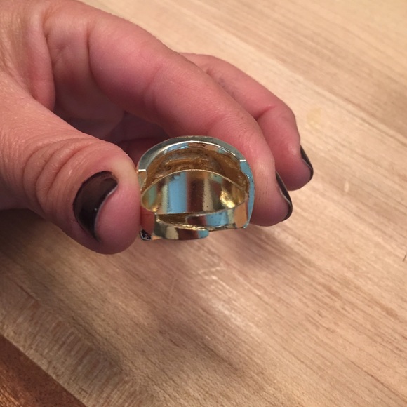 Ring - Picture 2 of 3