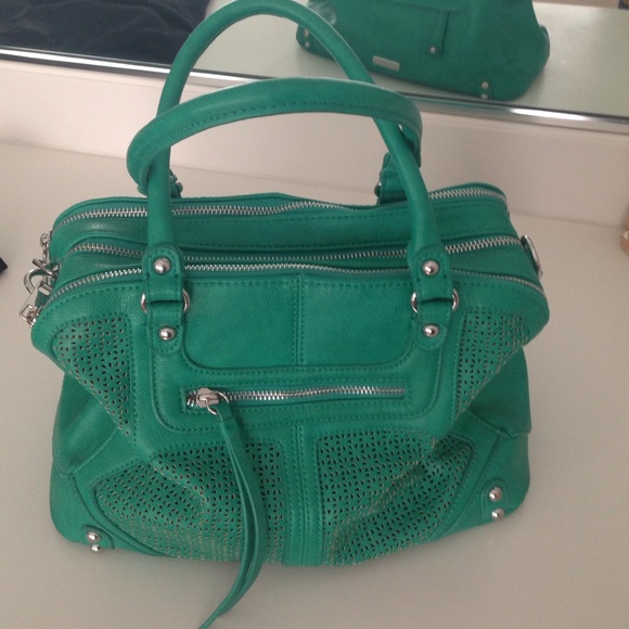 Jessica Simpson satchel