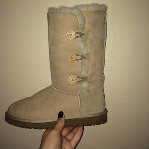Perfect Condition! Sand colored Uggs. NWOT.