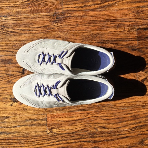 ecco Tennis Shoes