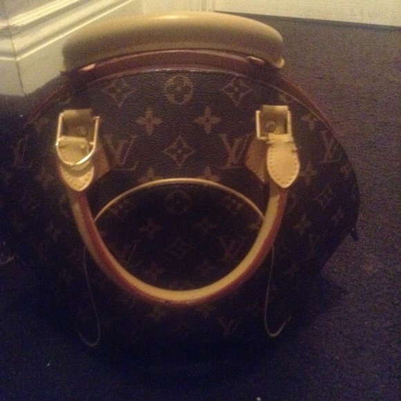 Louis Vuitton bag