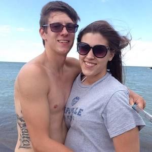 Meet your Posher, Levi