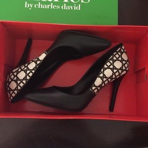 Charles by Charles David - Pumps