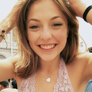 Meet your Posher, Roni