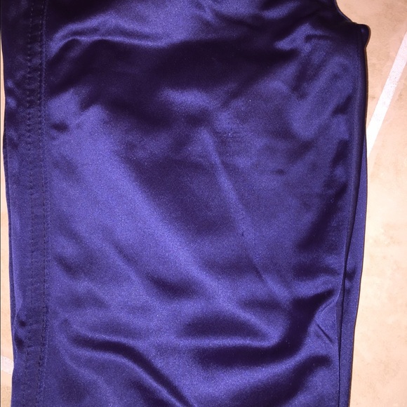 The Skinny in Berry Blue Sateen - Picture 4 of 4
