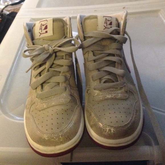 Nike Shoes - Nike Dunks