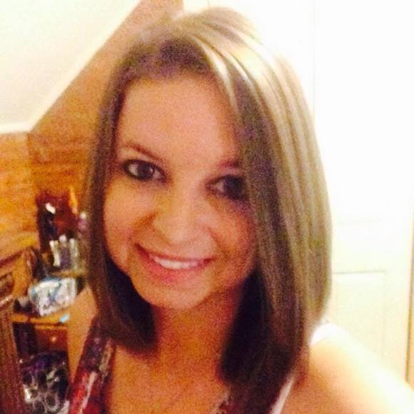 Meet your Posher, Elexis