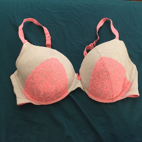VS bra 38D