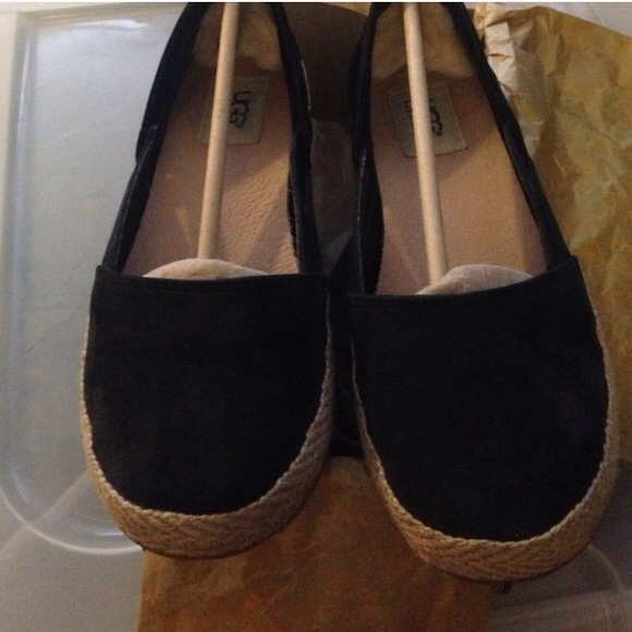 Ugg flats