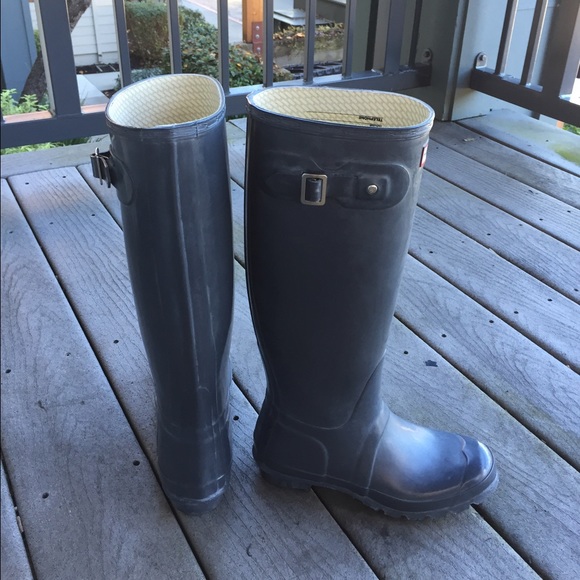 Grey hunter boots - Picture 3 of 3