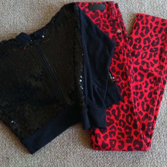 Justice Outfit