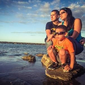 Meet your Posher, Hector andres