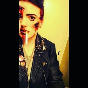 Meet your Posher, Paige