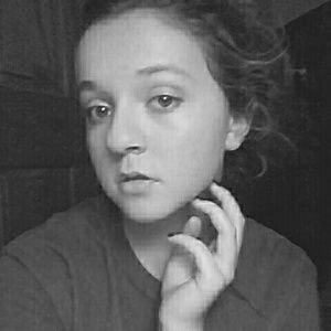 Meet your Posher, Leanne