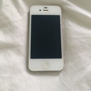 iPhone 4 & Raybans. BUNDLE