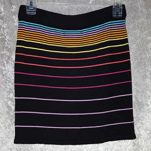 Skirt - Picture 2 of 2