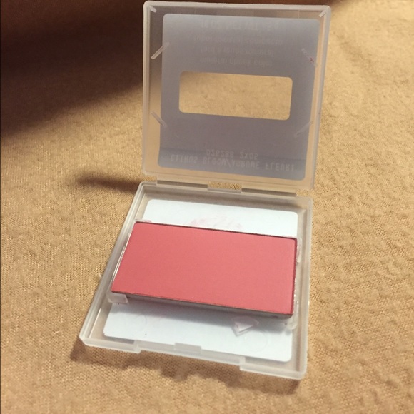 Mary Kay Mineral Cheek Color Citrus Bloom - Picture 2 of 2