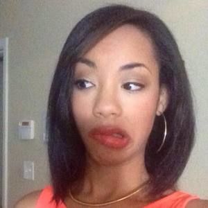 Meet your Posher, Destiny