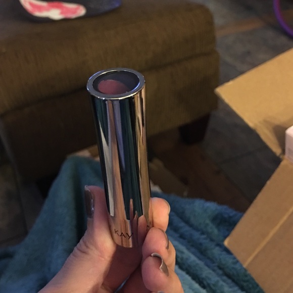 Dimensions lipstick: rosette