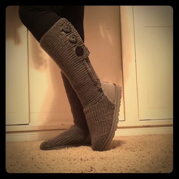 Quilted style grey UGG boots