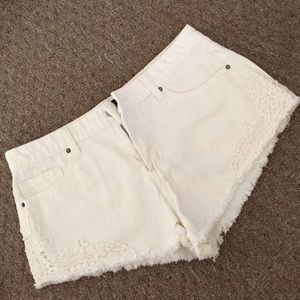 White shorts! never worn !!