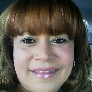 Meet your Posher, Loida