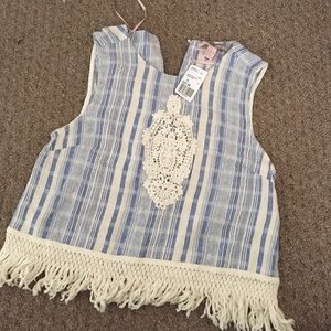 Forever 21 shirt brand nwt !!!