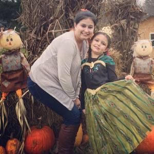 Meet your Posher, Crystal