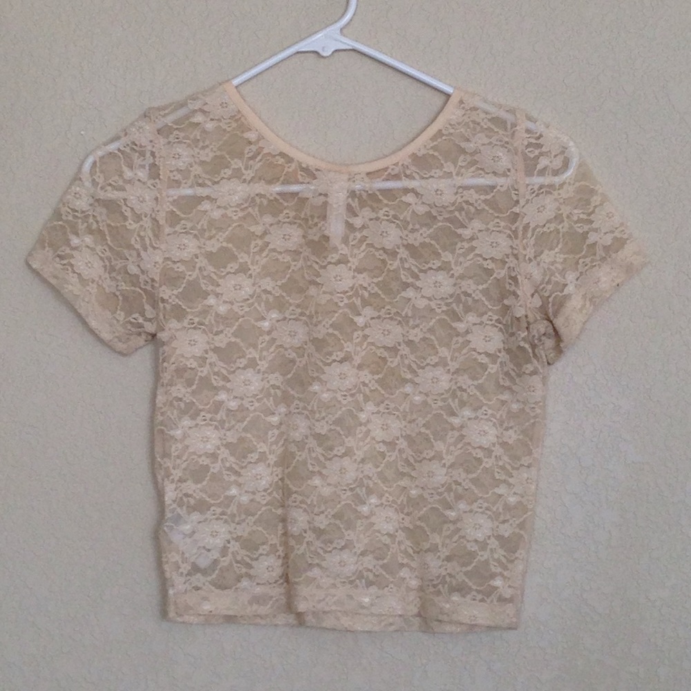•Lace Crop Top• - Picture 2 of 5