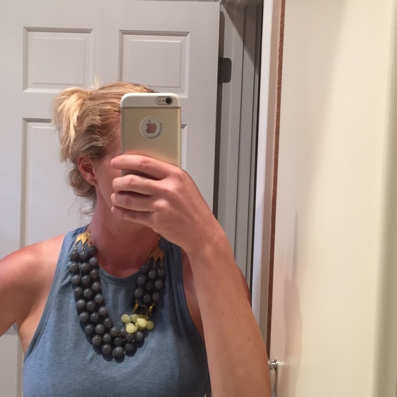 Jewelry - Beaded bib necklace with gold detail