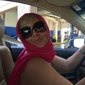 Meet your Posher, April