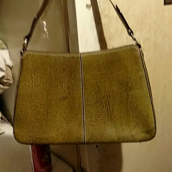 NWOT OLIVE GREEN SHARIF BAG - Picture 2 of 4