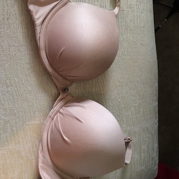 Victoria secret fabulous 32B