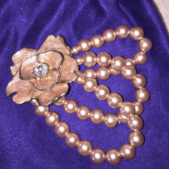 Flower Pearl Bracelet