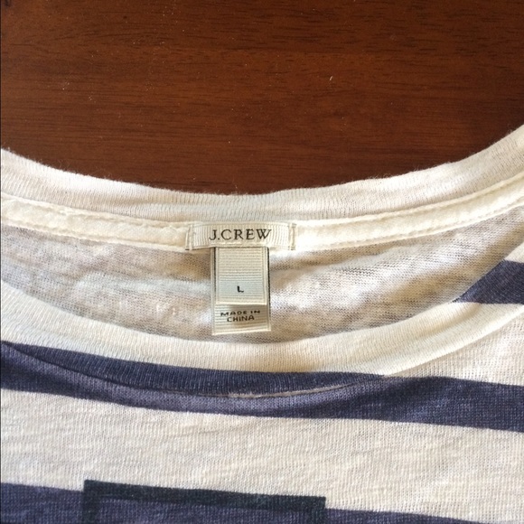 J Crew medallion t shirt - Picture 2 of 2