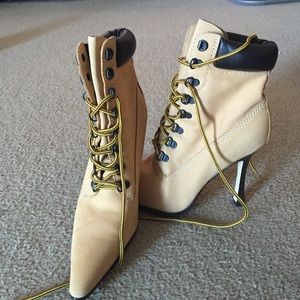 Steve Madden Hijo boot